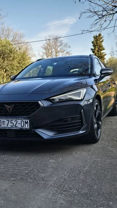 Cupra Leon 2,0 TSI · 2023.