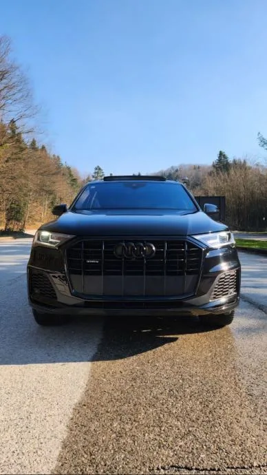 Audi Q7 55 TFSI e · 2021.