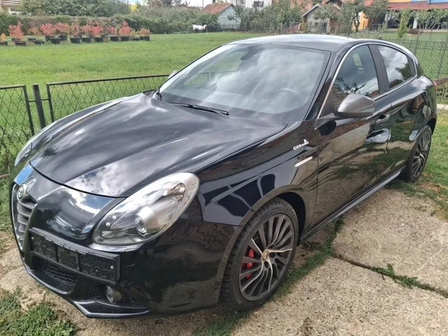 Alfa Romeo Giulietta 2,0 JTDM QV LINE · 2015.