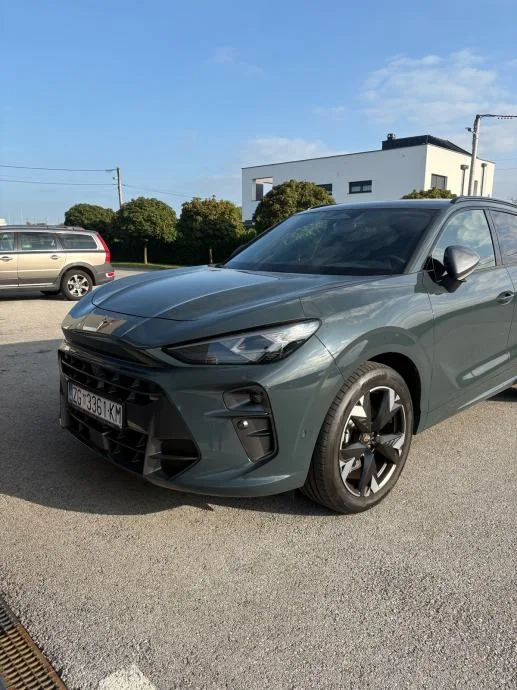 Cupra Terramar 2.0 TSI · 2025.