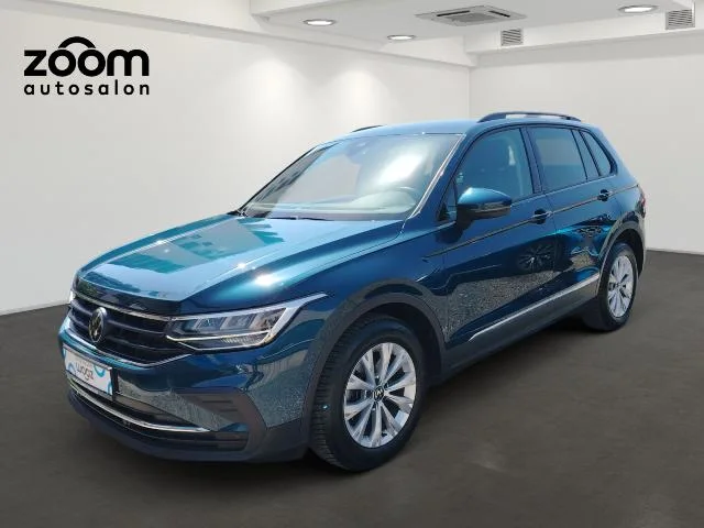 Volkswagen Tiguan 2,0 · 2023.