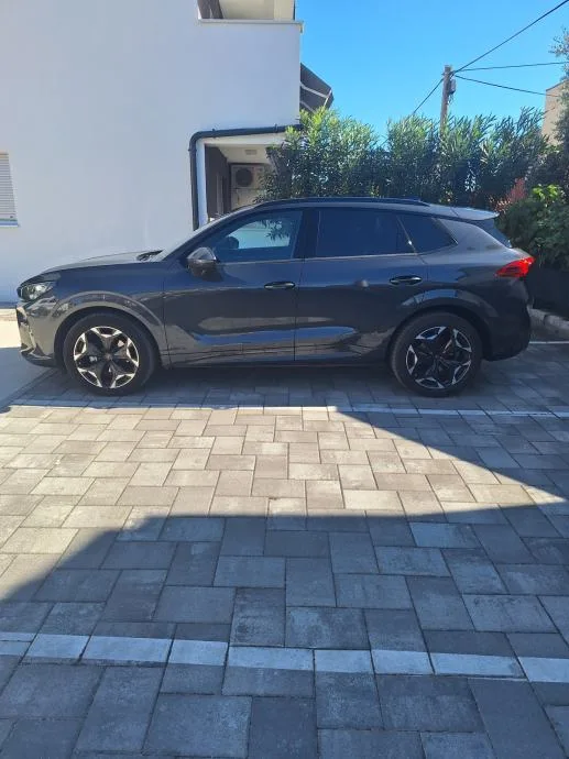 Cupra Terramar 1.5 eTSI DSG · 2025.