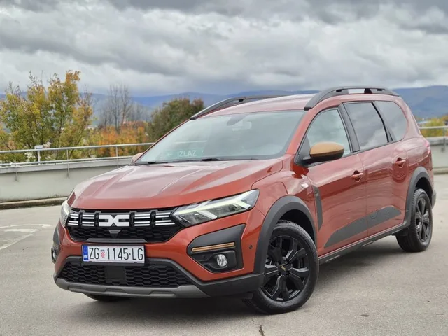 Dacia Jogger 1,0 Eco-G 100 · 2024.